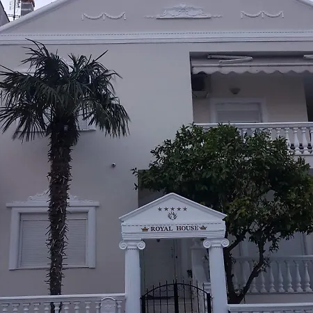 Lejlighed Royal House *