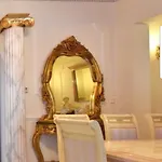 Royal House * Nea Moudhania