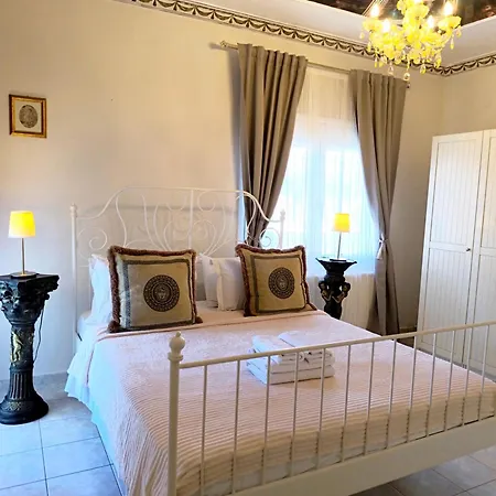 Royal House Nea Moudania