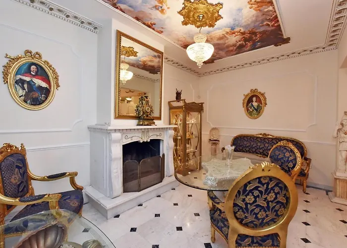 Διαμέρισμα Royal House *
