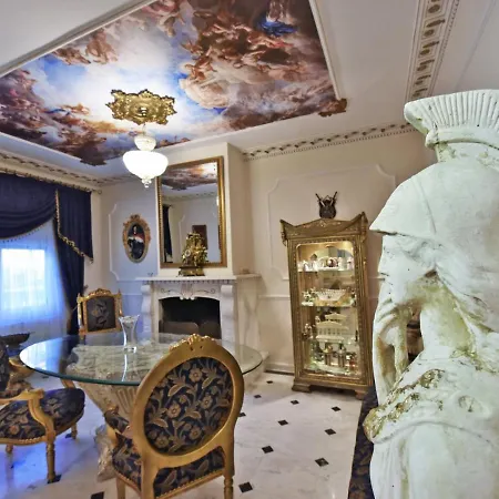 Royal House Apartment Nea Moudania