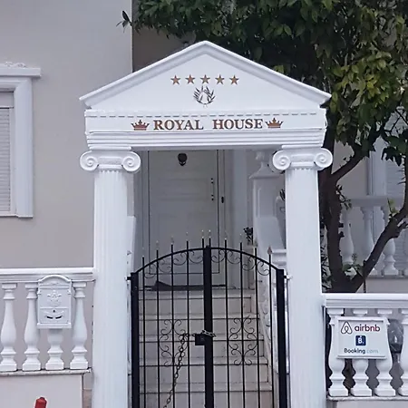 公寓 Royal House 尼亚·蒙达尼亚