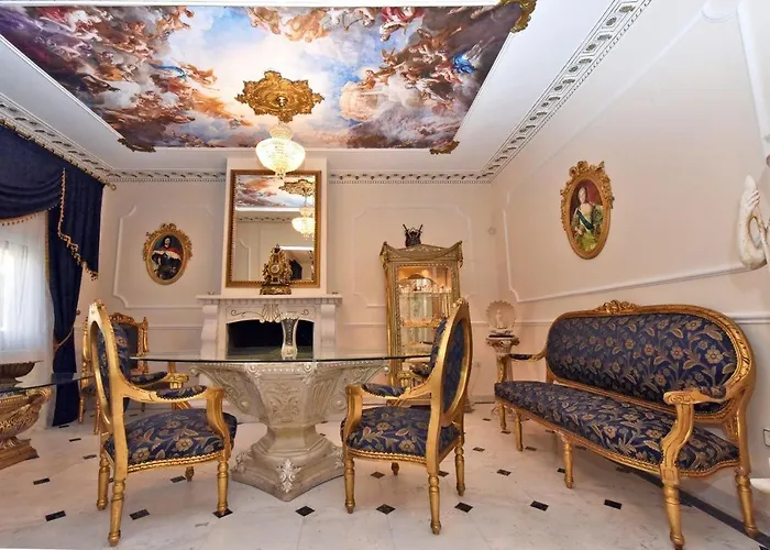 Apartment Royal House *