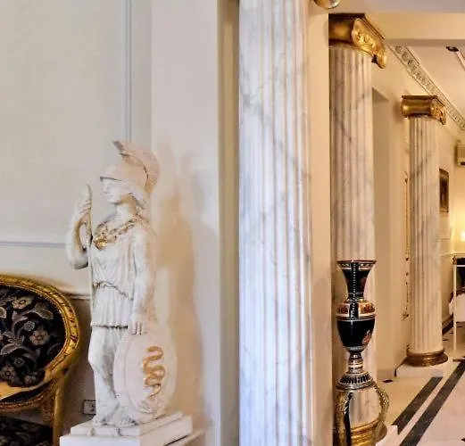 Royal House Apartment *